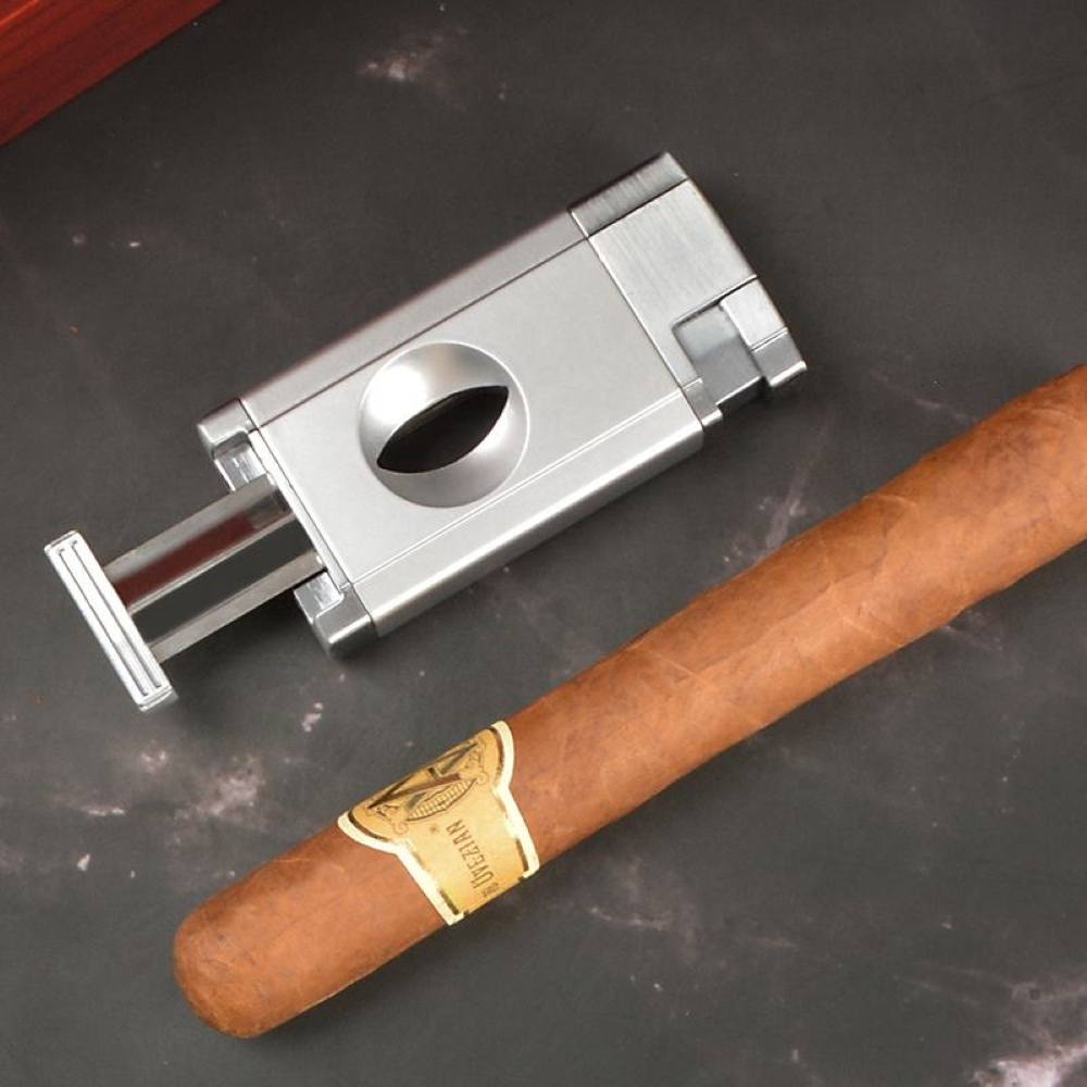 V-Cut Cigar Cutter - Windproof Double Torch Combo
